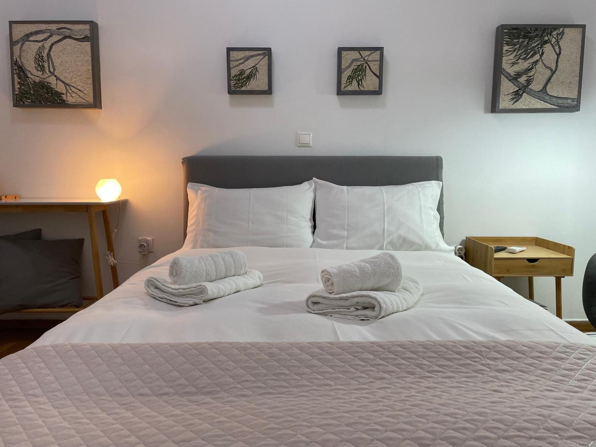 Mosaic Art Apartment In Plaka アテネ エクステリア 写真
